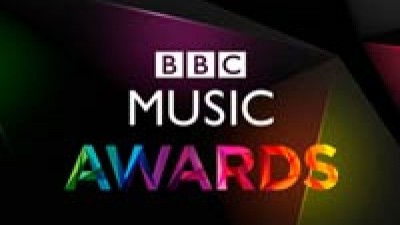 Ganadores y actuaciones de los BBC Music Awards 2014