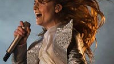 Florence + the Machine recupera el liderato en discos en UK