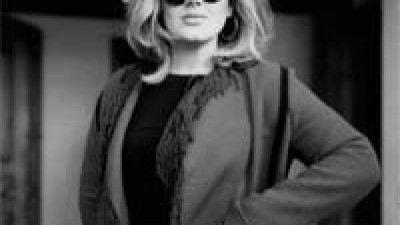 Adele vuelve al liderato en discos en España con '25'
