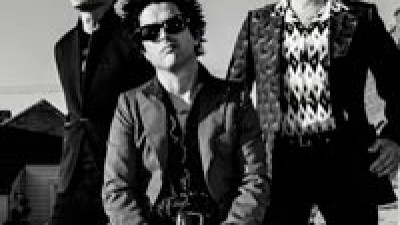 Green Day nº1 en discos en UK con "Revolution radio"