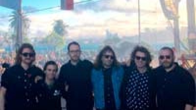 The war on drugs sigue nº1 con "Strangest thing"