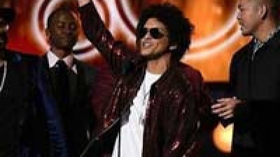 Bruno Mars arrasa en la 60ª edición de los Grammy