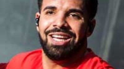"Mamma Mia!" y Drake siguen nº1 en UK