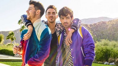 Jonas Brothers nº1 en la Billboard 200 con Happiness begins