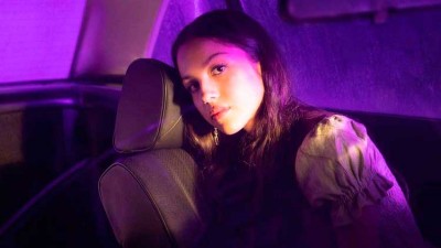 Olivia Rodrigo interpreta 'Drivers license' en TV