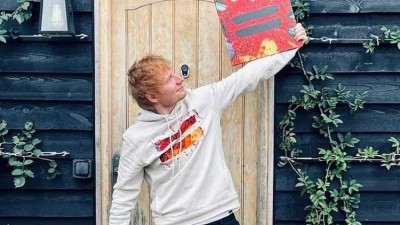 Ed Sheeran consigue su cuarto número 1 en la Billboard 200 con '= (Equals)'