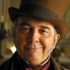 Se estrena en España, Nunca digas nunca