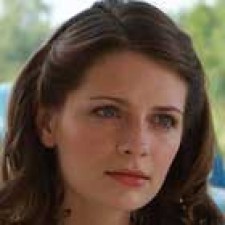 Mischa Barton en Homecoming
