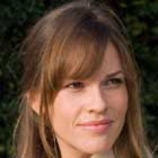 Hilary Swank interpretara a Betty Ann Waters