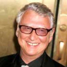 Mike Nichols dirigirá el remake de High and Low