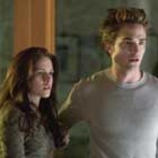 Crepusculo lidera el box-office