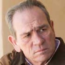 Tommy Lee Jones posible director de "The Lincoln Lawyer"