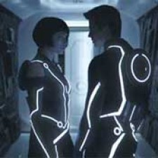 Tron inicia su carrera en USA con 43,6M$