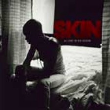 Skin publica en marzo Fake Chemical State