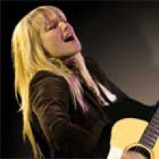 Jewel titulará su nuevo disco: Goodbye Alice in Wonderland