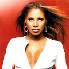 Toni Braxton presentará Libra en directo