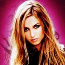 Belén Arjona presenta Infinito de gira