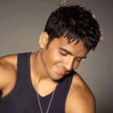 Nuevas fechas de conciertos de Luis Fonsi en España