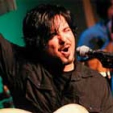 Pedro Javier Hermosilla ficha por Universal