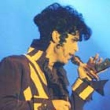 Diamonds and Pearls en DVD