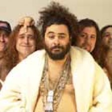 10 años, el recopilatorio de Mojinos Escozios