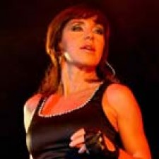 Ana Torroja seduce a 12.000 fans de Mecano en el Sant Jordi