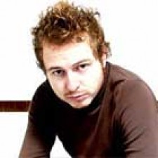 A la venta el primer disco de Alis