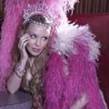 Bono en la vuelta a los escenarios de Kylie Minogue