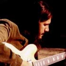 Albertucho cierra el año en Sevilla