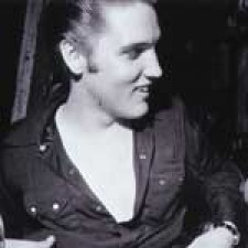 Falleció Dennis Linde