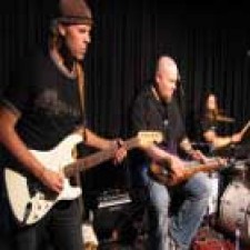 Nuevo lanzamiento de la Vargas Blues Band