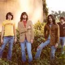 Kings of Leon lideran la lista britanica