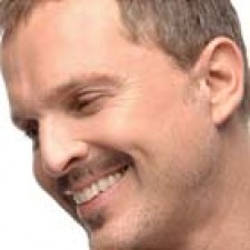 Papito de Miguel Bosé, un éxito internacional