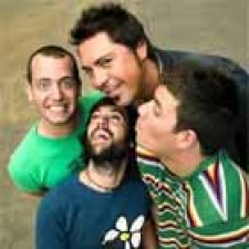 El canto del loco, Arriba el telon