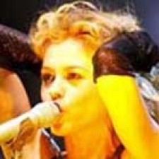 Paulina Rubio presenta nuevo single y nuevo videoclip