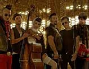 Krakovia debutan con Road Movie