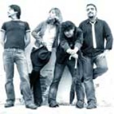 Garaje Jack, Traje Nuevo