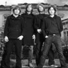 Phoenix regalan Twenty-One One Zero