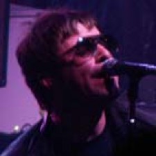 Oasis eligen mas singles