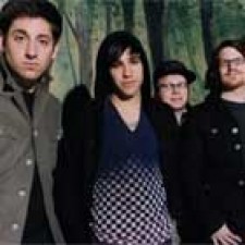 Colaboraciones en lo nuevo de Fall Out Boy