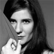 El tercero de Diana Navarro