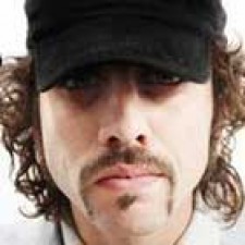 Nueva version de Me gustas cuando de Lucas Masciano