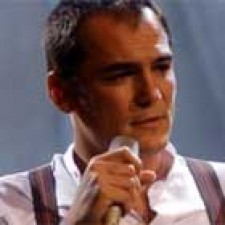 Album en directo y nuevas fechas de Ismael Serrano