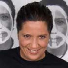 Rosana nº1 en España con A las buenas y a las malas