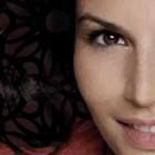 Giusy Ferreri canta en español Noviembre