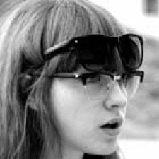 Russian Red en problemas con Eureka