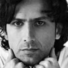 Coti re-programa su gira en Argentina