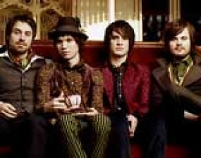 Dos menos en "Panic at the disco"