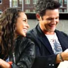 Se estrena "Looking for Paradise"