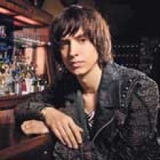 Se retrasa el disco de Julian Casablancas